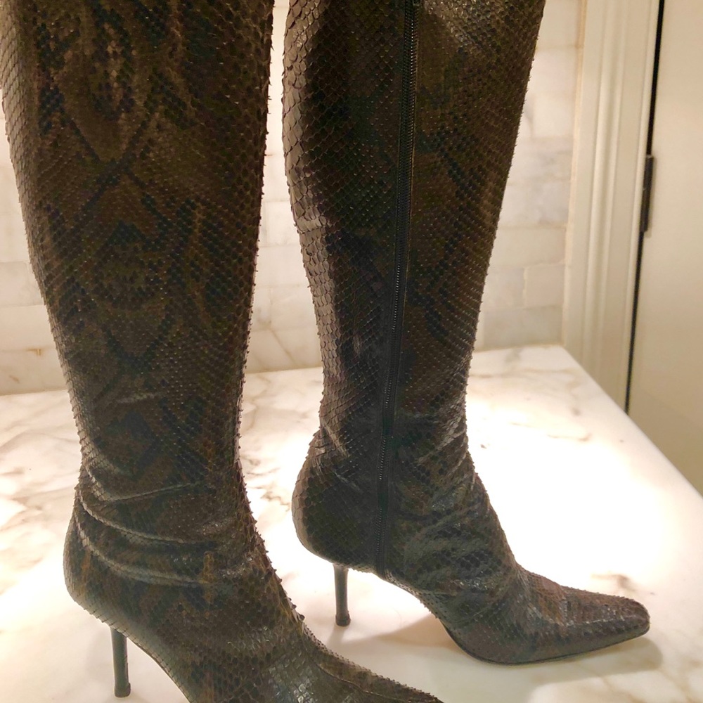 Gorgeous Anne Klein Brown Authentic Python Boots - image 2